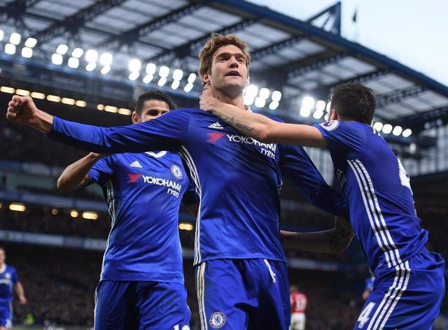 压群雄夺得 压群雄夺得