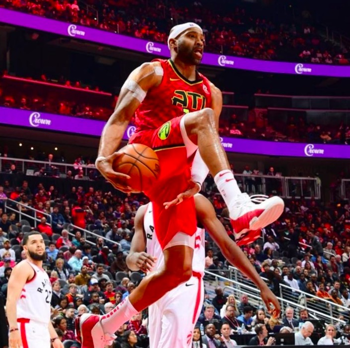 家队首发门 家队首发门