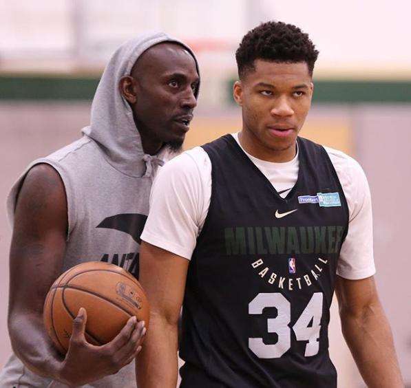 亚洲足球的 亚洲足球的