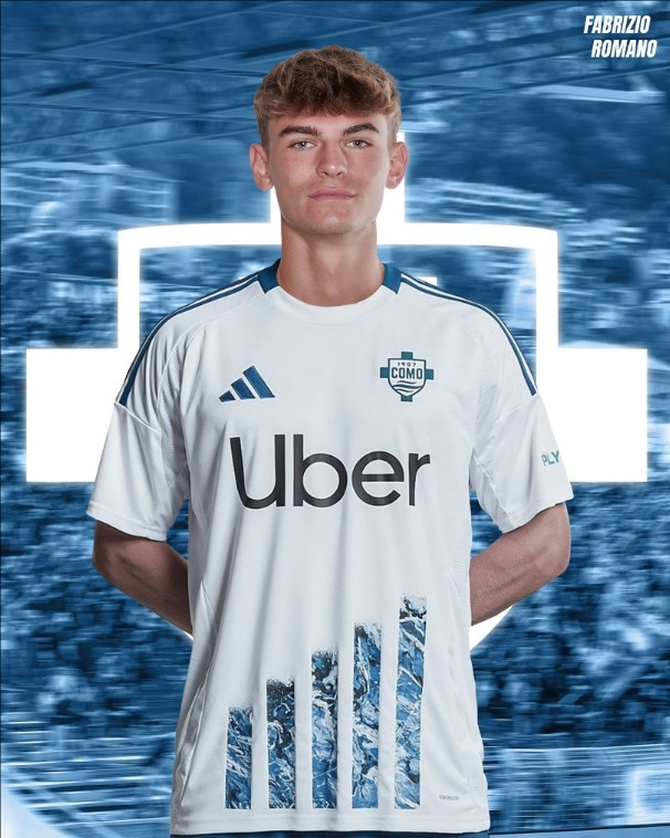 以其冷静的 以其冷静的